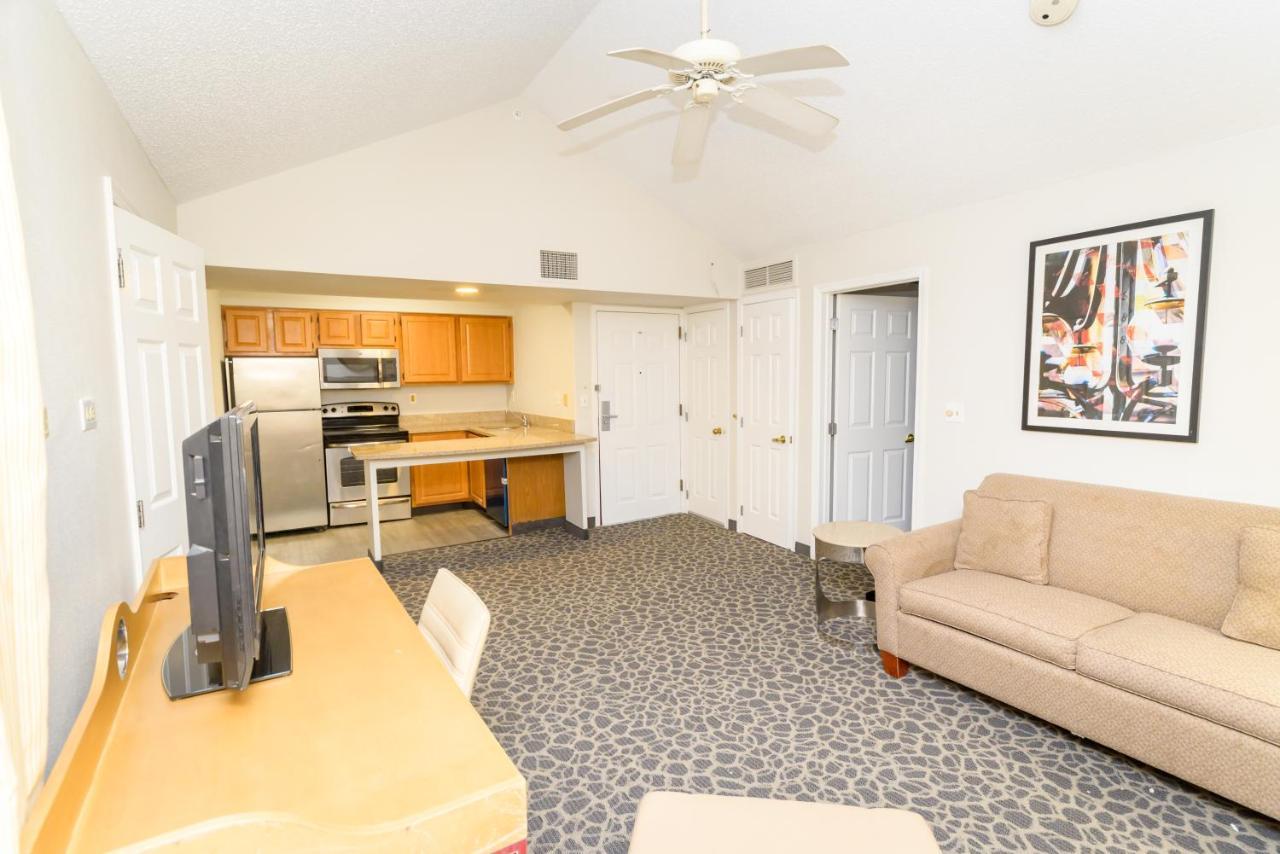 Philadelphia Suites At Airport - An Extended Stay Hotel 외부 사진